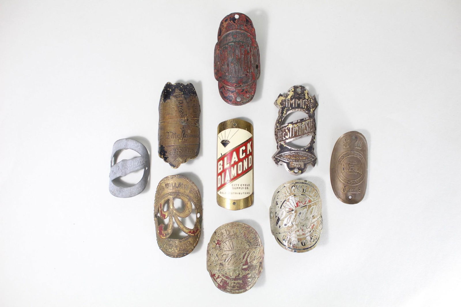 9 Bike Bicycle Head Badges,Decals, New York, Chicago (1 of 16)