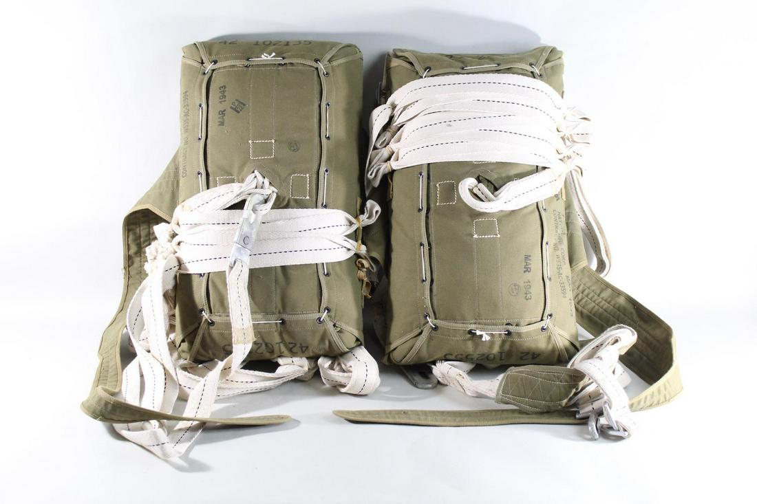 2 Army Green Military Parachutes, World War II (3/3) (1 of 7)