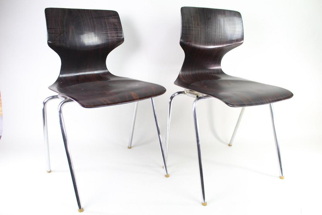 Pair of Modern Pagholz Flottoto Thonet Bent Wood Chairs: Pair of MCM Pagholz Flottoto Thonet Bent Wood Chairs. These sleek Mid-century Modern chairs are marked both "Thonet" and "West Germany, Pagholz." They are most likely made of Plywood. The legs appear 