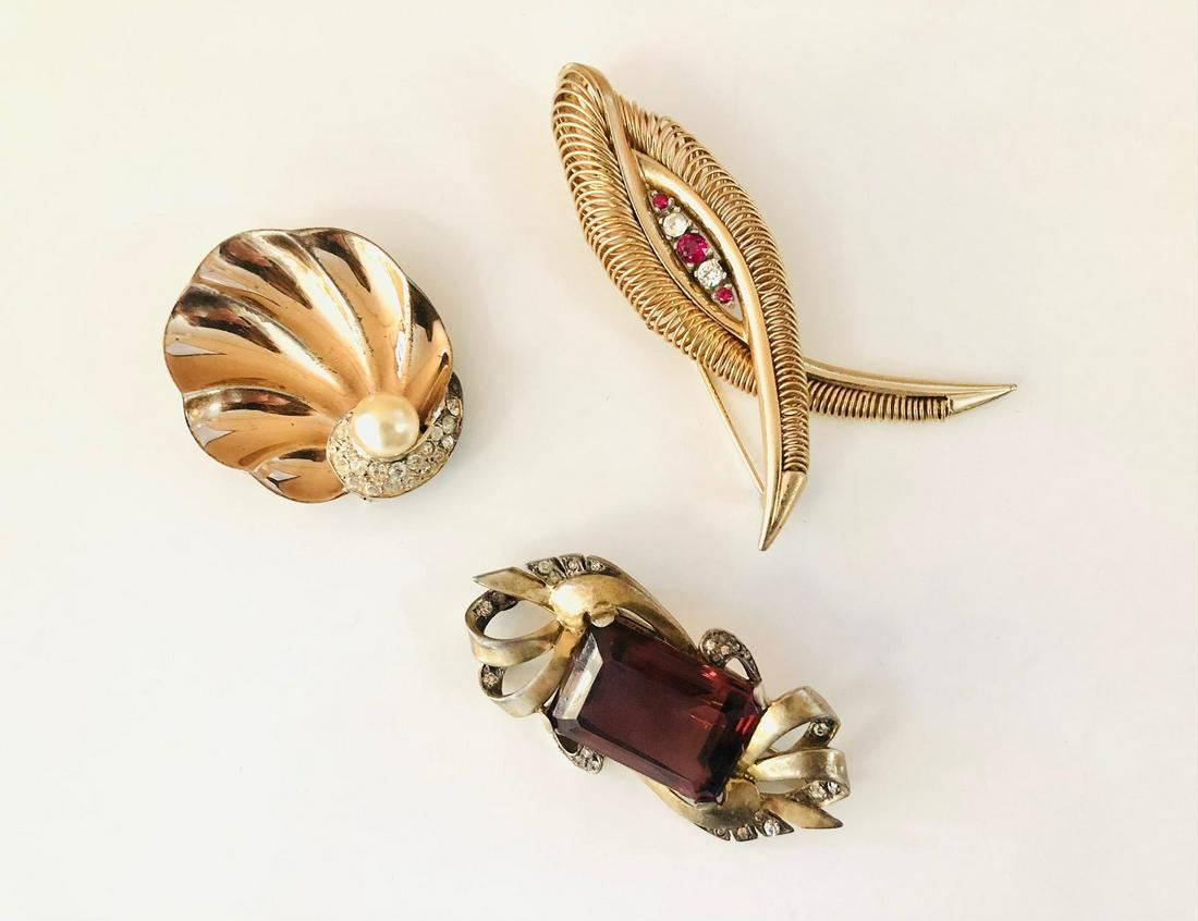 3 Marcel Boucher Brooches, Pins Shell w/Pearl (1 of 13)