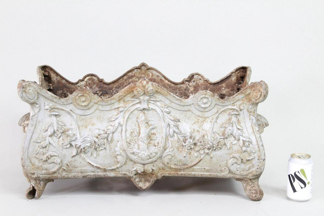 Antique Victorian Rococo Cast Iron Garden Planter (1 of 11)