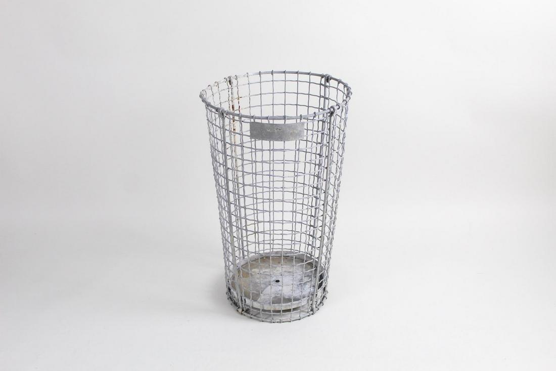 Industrial Metal Wire Waste Basket,Laundry,Garbage Can (1 of 8)