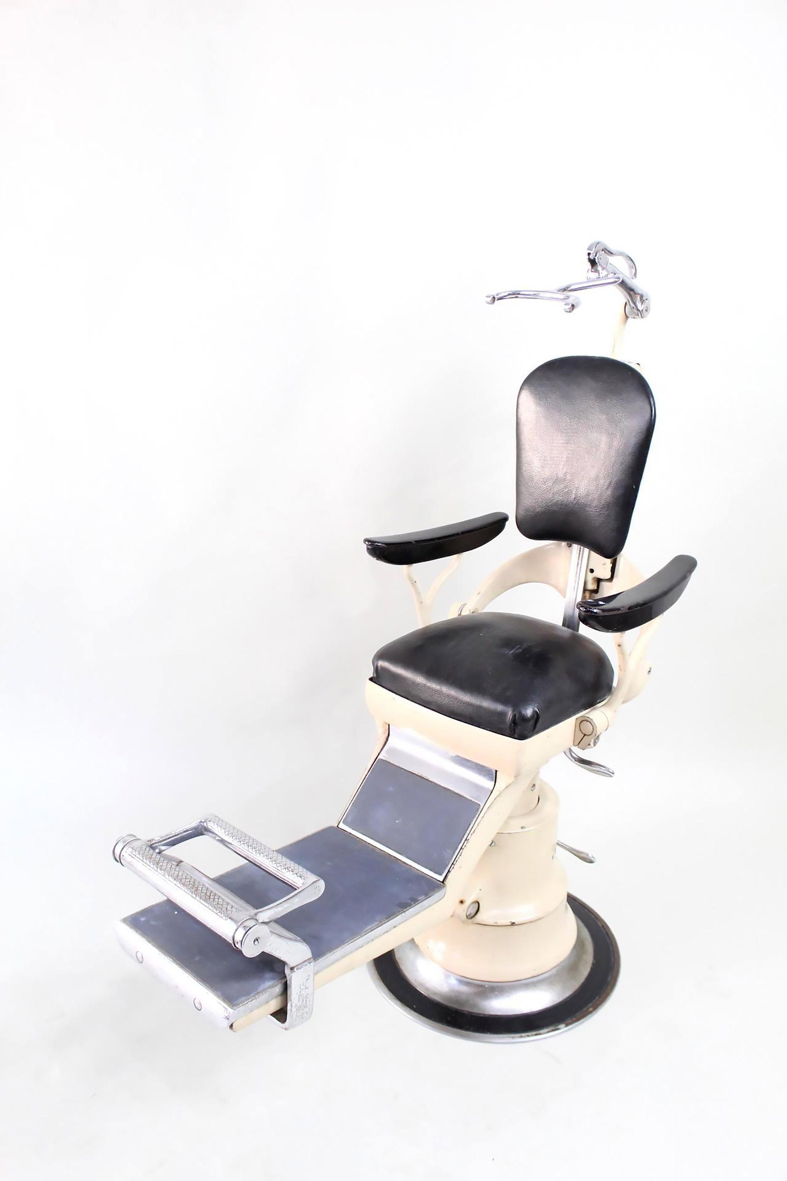 Antique Ritter Art Deco Industrial Dentist's Chair (1 of 16)