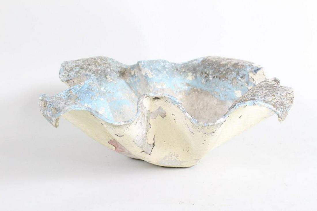 Willy Guhl Industrial Handkerchief Garden Planter: Willy Guhl Industrial Handkerchief Garden Planter. Great mid-century modern style industrial planter by Swiss architect & designer Willy Guhl. White painted elephant ear shape with a drainage hole in 