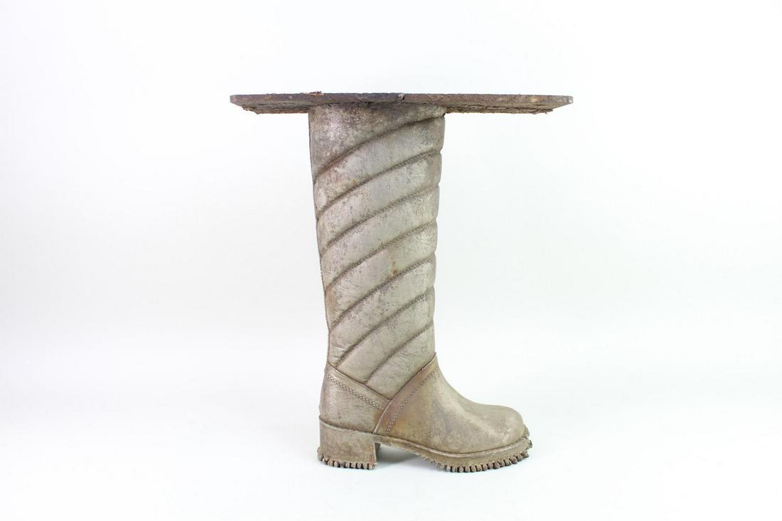 Industrial Iron & Metal Tall Girls Boot Mold 1970s (1 of 13)