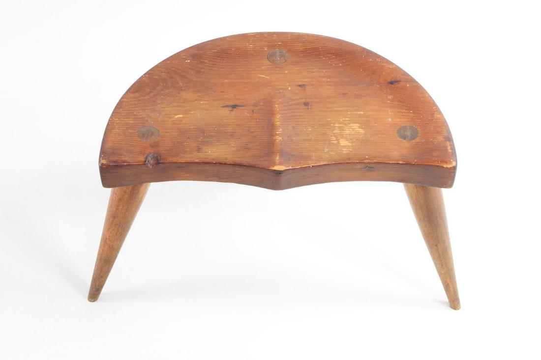 Primitive Farmhouse Crescent Moon Shaped 3- legged Stool (1 of 8)