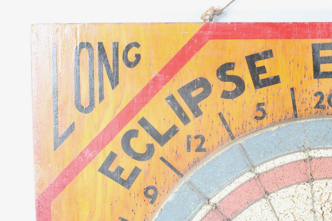 Eclipse Bulls-Eye Brake Lining Wood Dartboard, Gas Station (1 of 13)