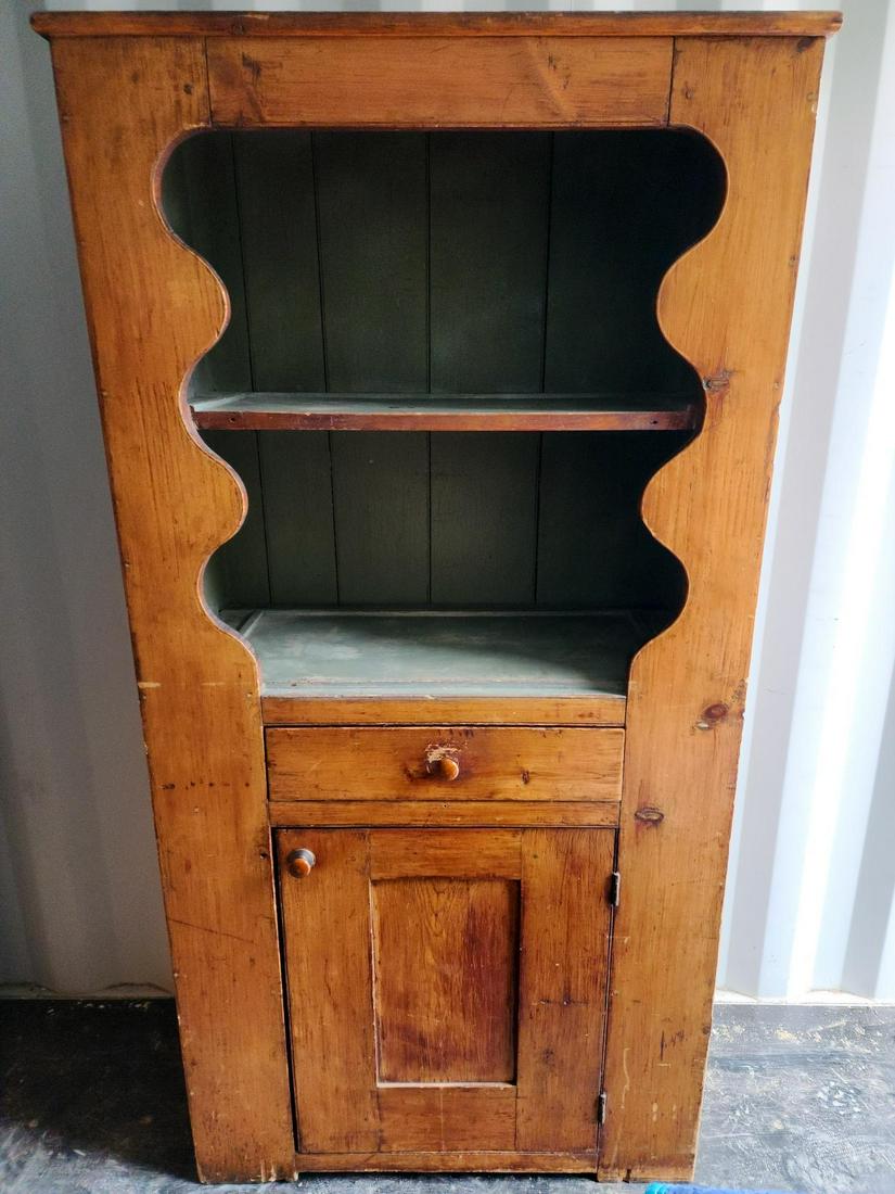 Antique Primitive Scalloped Edge Cupboard (1 of 17)