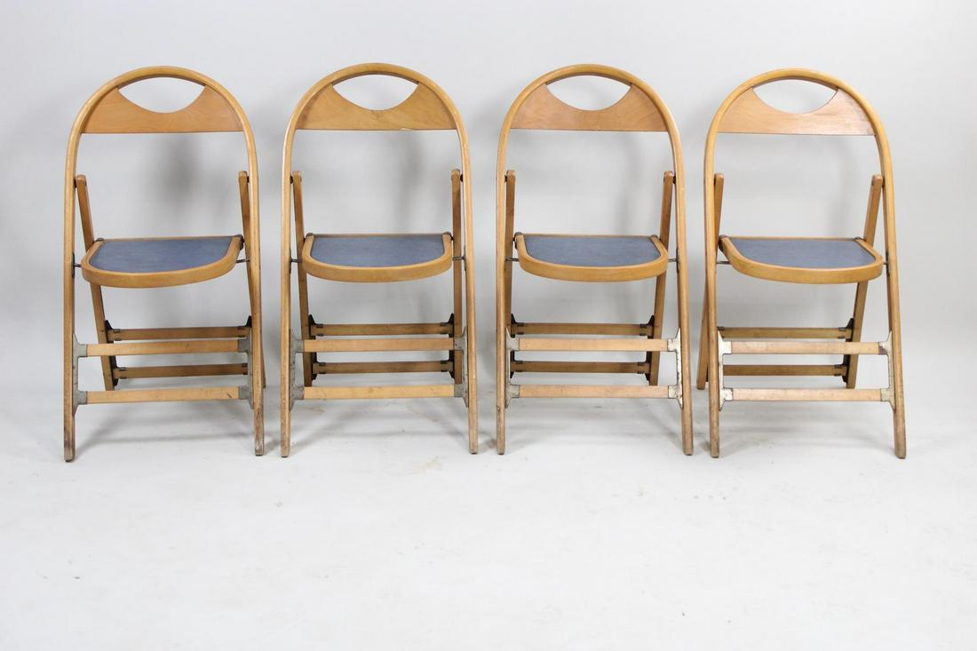Set of 4 Curved Top Bentwood Folding Chairs: Set of 4 Curved Top Bentwood Folding Chairs. One has a significant crack on the back support. Marked made by J.P.Reddington Dimensions are 32.75 in h x 18 in w x 18 in d. Condition is good. Please cal