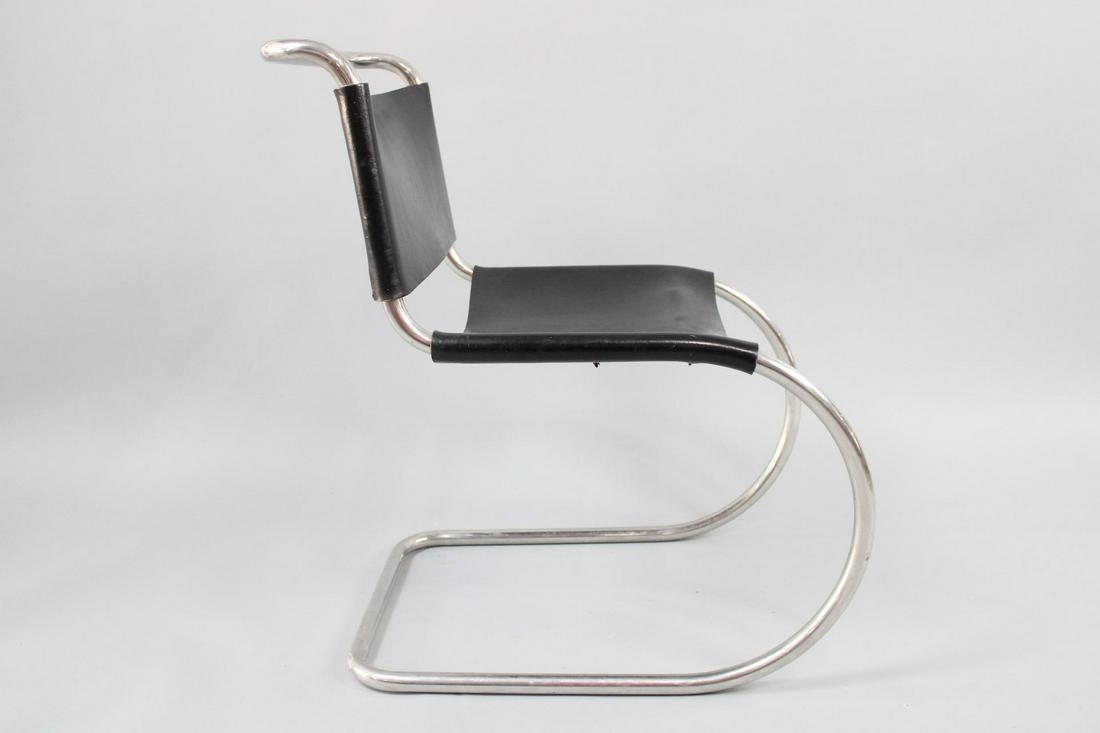 Mid Century Modern Knoll Mies van der Rohe MR10 Chair: Mid Century Modern Knoll Mies van der Rohe MR10 Chair. This classic chair in black leather with original Knoll marking on the bottom. Dimensions are 31 in h x 18.5 in w x 31 in d. Condition is very go