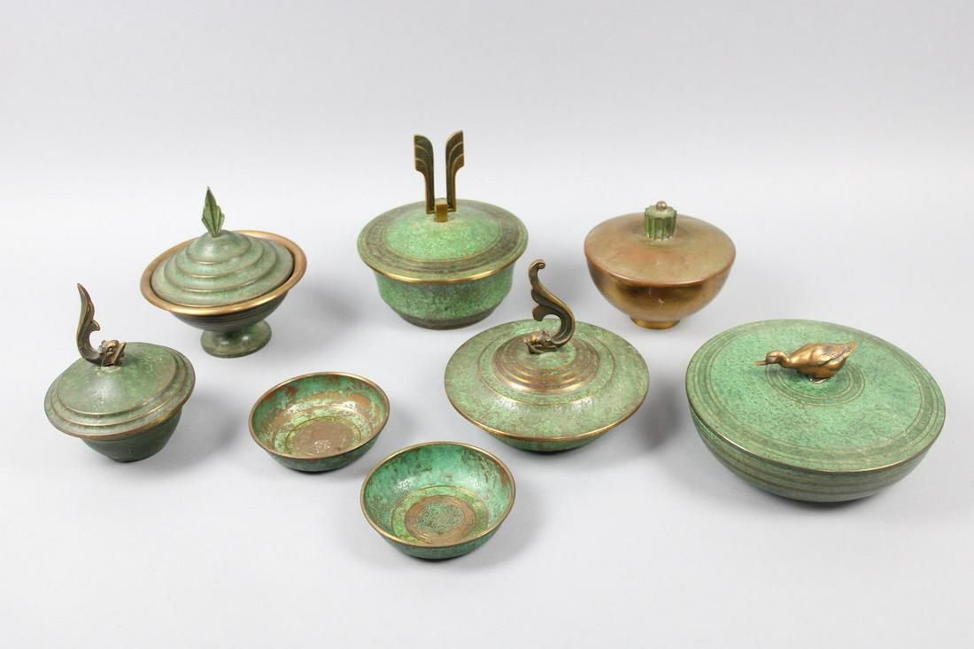 Carl Sorensen Verdigris Bronze Art Deco Bowls Set: Carl Sorensen Verdigris Bronze Art Deco Bowls Set. Lovely assortment of bowls with lids that have decorative finials, bridging in style between Arts and Crafts and Art Deco, like Sorensen's career. Ri