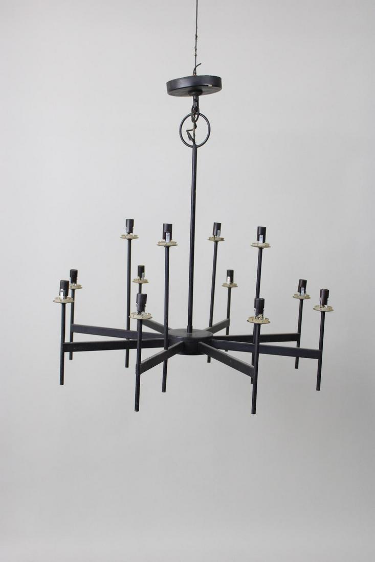 Mid Century Modern 8-Arm Lightolier Candelabra Chandelier: Mid Century Modern 8-Arm Lightolier Candelabra Chandelier. This chandelier is not marked but the over sized circle shape at the top is the style Lightolier used on the black candelabra chandeliers. Th