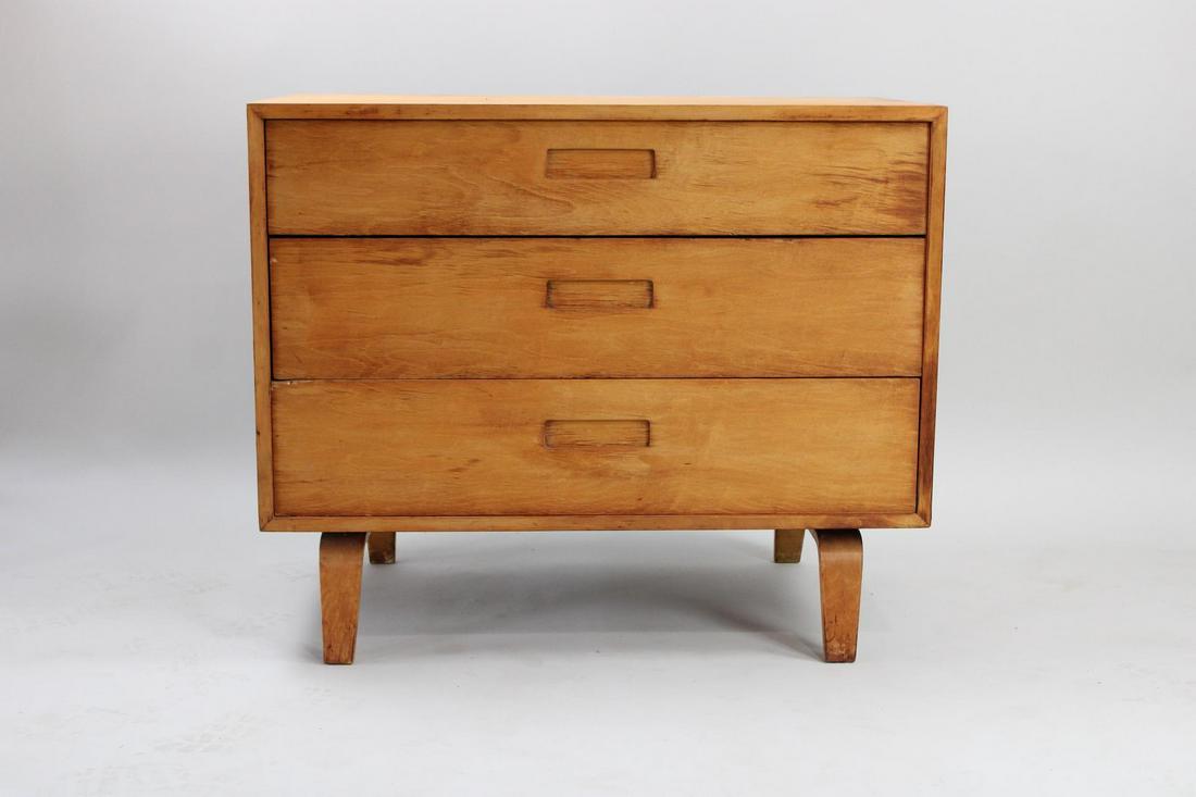 Mid-Century Modern Clifford Pascoe Birch Chest of Drawers: Mid-Century Modern Clifford Pascoe Birch Chest of Drawers. Three drawer chest c. 1950s features spring loaded drawer puls and bentwood feet. Dimensions are 30.25 in h x 35.75 in w x 20 in d. Condition