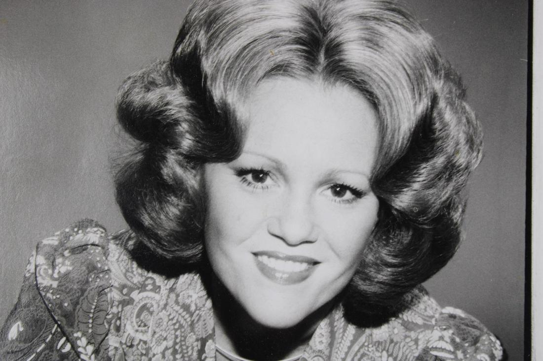 Zachary Freyman Photograph; Madeline Kahn in Paper Moon: Zachary Freyman Photograph; This lot includes two amazing photographs of Madeline Kahn. One photograph is a head shot and the other photograph is a film still from the movie, "Paper Moon." Quantity: 2