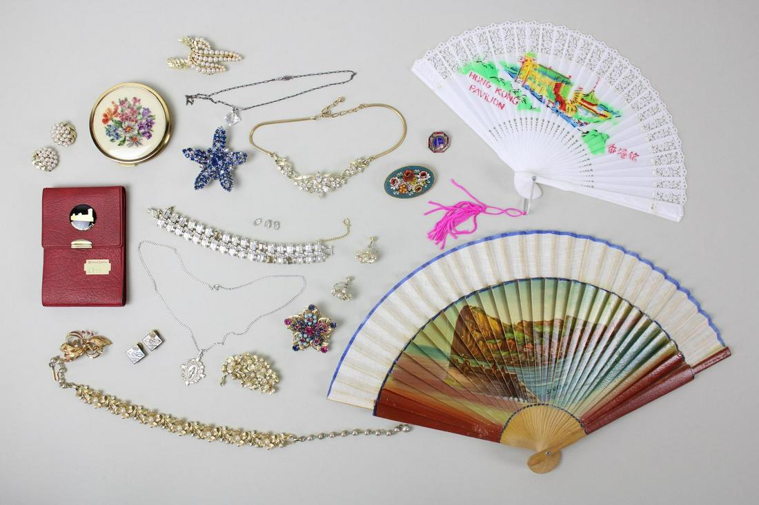 22 Piece Lot Mid 20th C Costume Jewelry & Souvenirs; incl Lisner, 18k & Sterling (1 of 20)