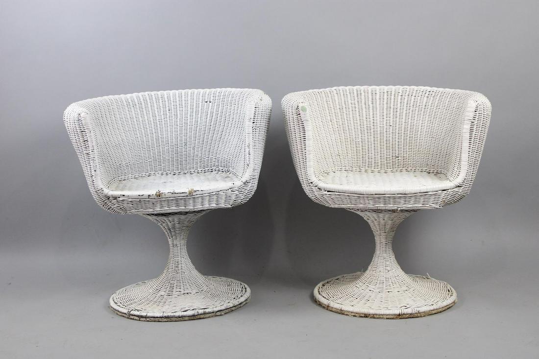 Pair of Mid Century Modern Wicker Tulip Chairs (1 of 8)