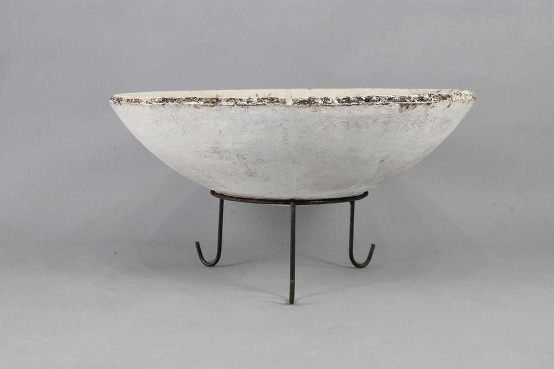 Willy Guhl Saucer Planter on Iron Stand, Mid Century Modern (1 of 12)