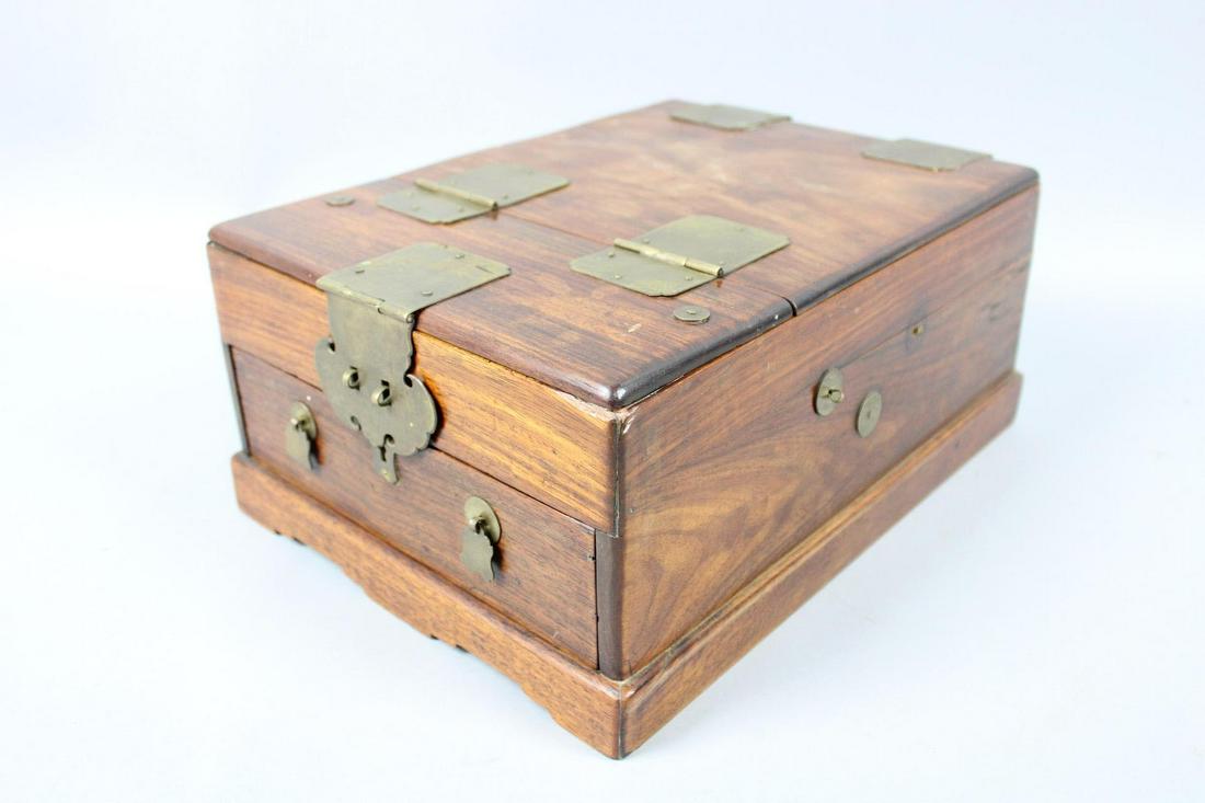 Asian Mirror Beauty Jewelry Vanity Box: Asian Mirror Beauty Jewelry Vanity Box. This is a charming little jewelry box. It has brass hardware, a flip out mirror, and a compartment drawer. Dimensions are 6.25 in h x 10.5 in w x 13.75 in d. Co