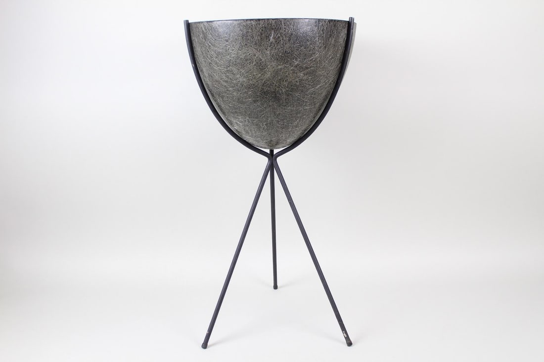 Mid-Century Modern Fiberglass Plant Stand, Style of Kimball (1 of 8)