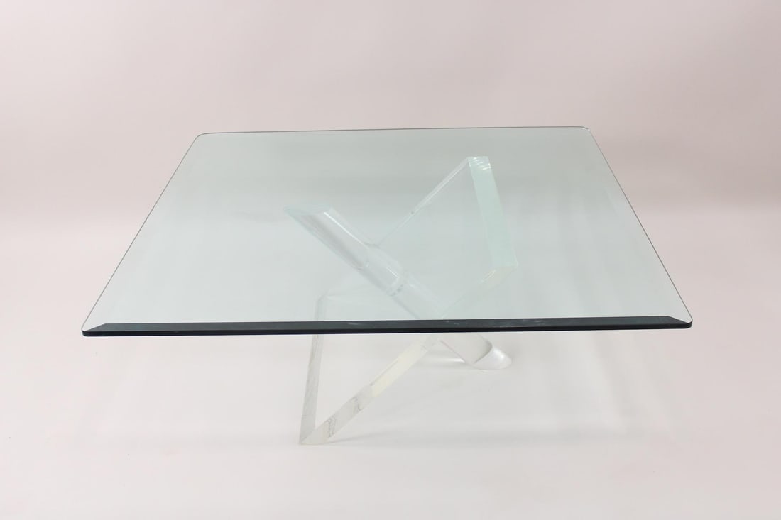 Mid-Century Modern Glass & Lucite Coffee Table, Gary Gutterman: Mid-Century Modern Glass & Lucite Coffee Table, Gary Gutterman. An asymmetrical lucite base of intersecting shapes supports a square glass tabletop. No maker's mark, this is in the style of Gary Gutte