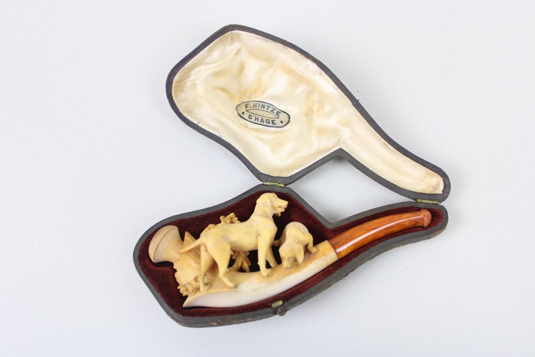 Meerschaum Carved Dogs Cheroot Holder, Pipe Case, F. Hintze (1 of 10)