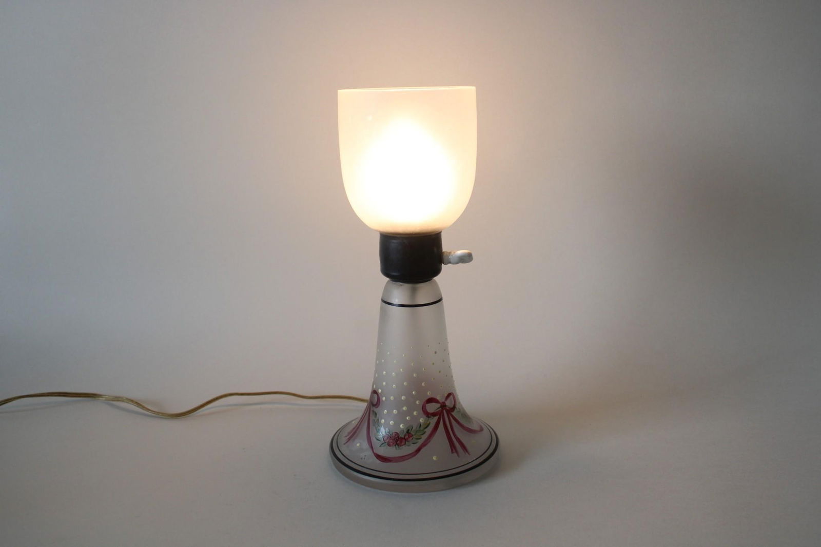 Hand Painted Frosted Glass Table Lamp (1 of 9)