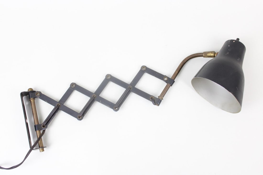 Mid Century Modern Scissor Lamp Sconce (1 of 8)