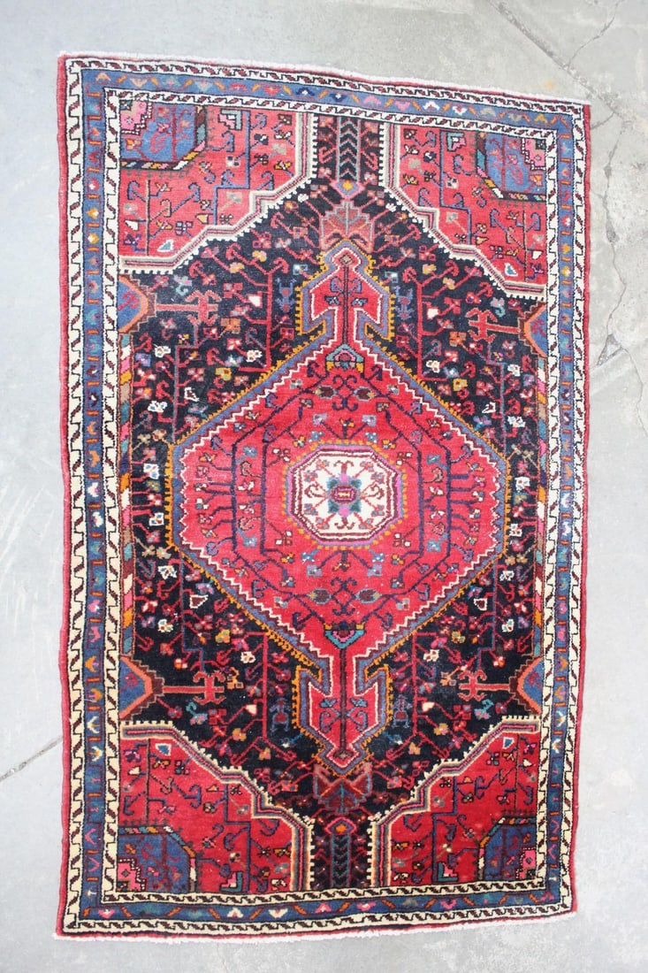 Vibrant Hand Knotted Persian Wool Rug, Iranian Tuyserkan Style (1 of 10)