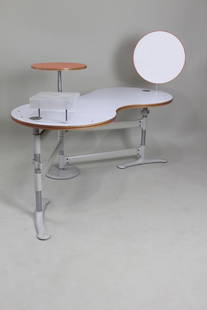 Postmodern Ayse Byrnel for Herman Miller Red Rocket Desk: Postmodern Ayse Byrnel for Herman Miller Red Rocket Desk. This is a fantastic office desk by Herman Miller from their Red Rocket / Cloud Line. It has a curved body with an adjustable platform. This is