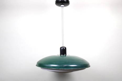 Mid-Century Modern Metal Enamel Saucer Pendant Lamp: Mid-Century Modern Metal Enamel Saucer Pendant Lamp. This industrial hanging light fixture has a green painted shade covering white metal concentric diffuser rings, suspended from a straight silver pa