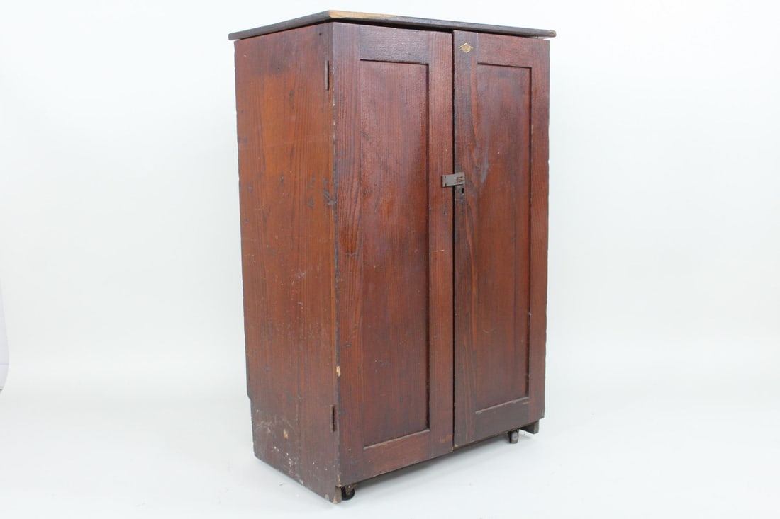 Industrial Wooden Stereoview Photography Cabinet, Keystone View Co. (1 of 14)