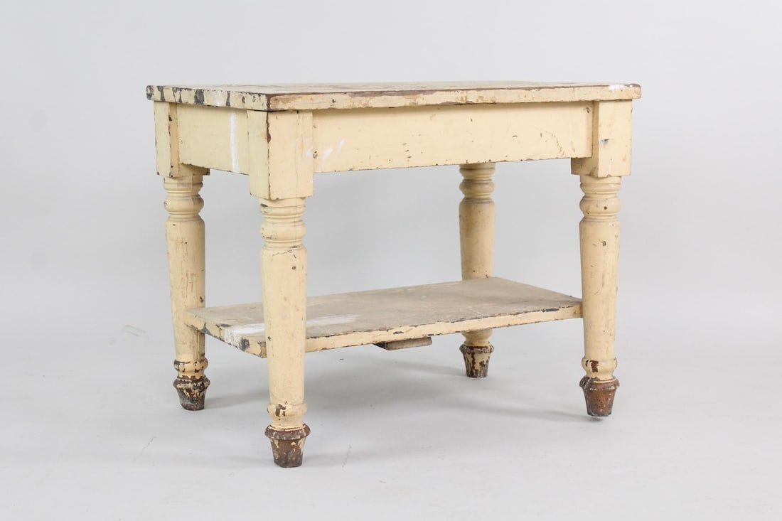 Primitive Turned Wood Farm House Kitchen Island Table (1 of 9)