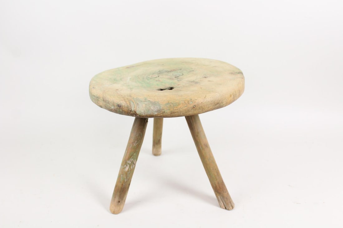 Primitive 3 Legged Wooden Milking Stool, Round Top (1 of 8)