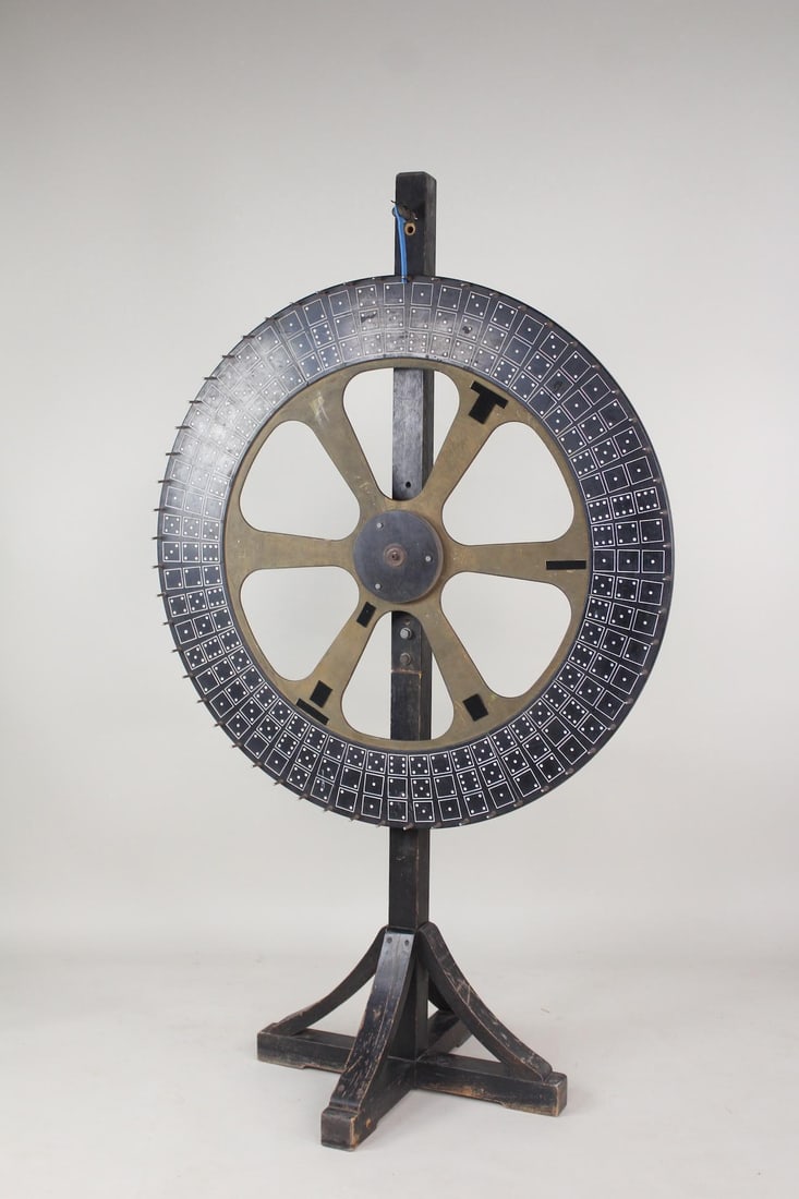 Wooden Dice Game Wheel on Stand, Carnival Casino (1 of 9)