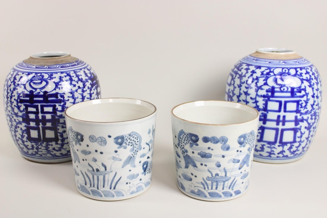 Lot of 4 Blue & White Painted Chinese Porcelain Jars & Planters (1 of 14)