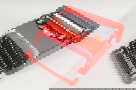 Mid-Century Modern Red Valentine Portable Typewriter, Ettore Sottsass for Olivetti: Mid-Century Modern Valentine Portable Typewriter, Ettore Sottsass for Olivetti. Portable typewriter in a red molded plastic case designed by Ettore Sottsass for Ing. C. Olivetti & C. S.p.A., Ivrea, It