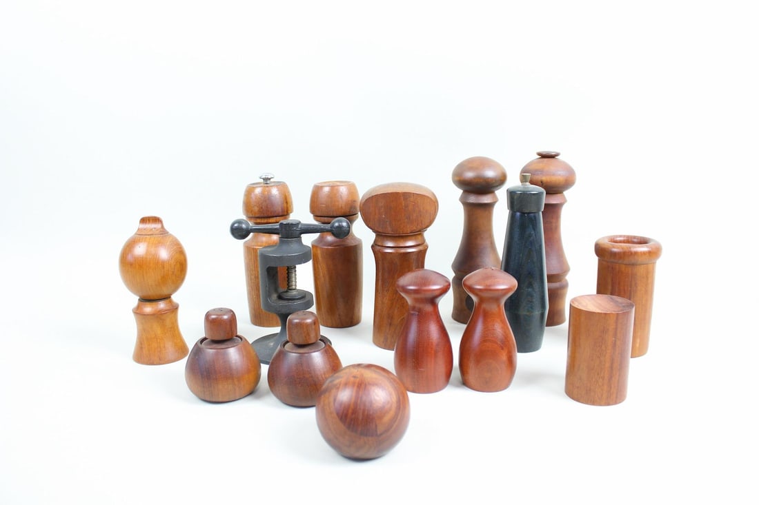 Collection of 14 Mid-Century Modern Teak Peppermills & More, Incl. Dan Droz Designs (1 of 18)