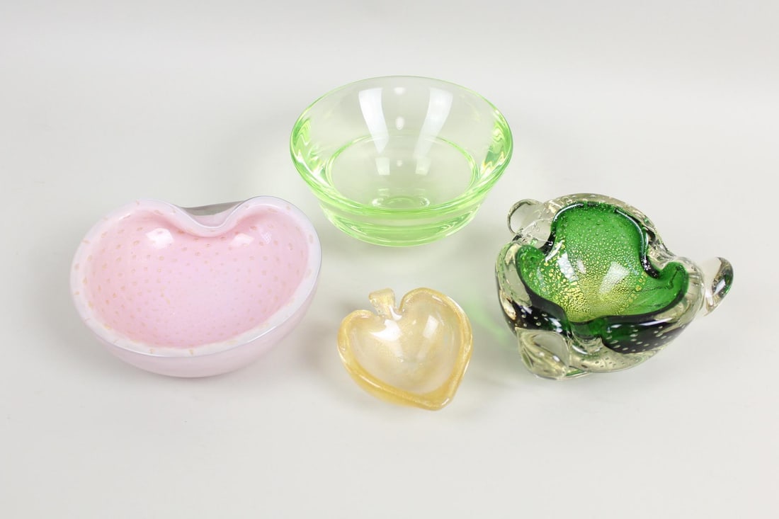 Lot of 4 Mid-Century Modern Art Glass Dishes incl. Holmegaard & Murano (1 of 14)