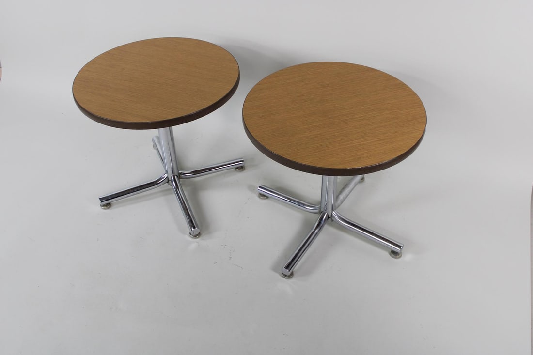 Pair of Postmodern Tubular Chrome Side Tables, Wood Laminate Tops (1 of 12)
