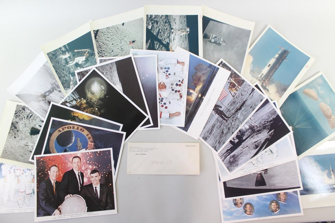 Lot of 23 Photographs of Apollo Space Missions, NASA Rocket Ships, Astronauts, Moon (1 of 20)