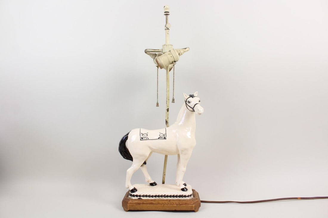 Antique Ceramic Creamware Horse Model Table Lamp (1 of 11)