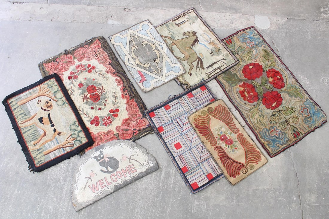 Lot of 8 American Folk Art Pictorial Hooked Rugs, Terrier Dog, Black Cat, Horse (1 of 19)