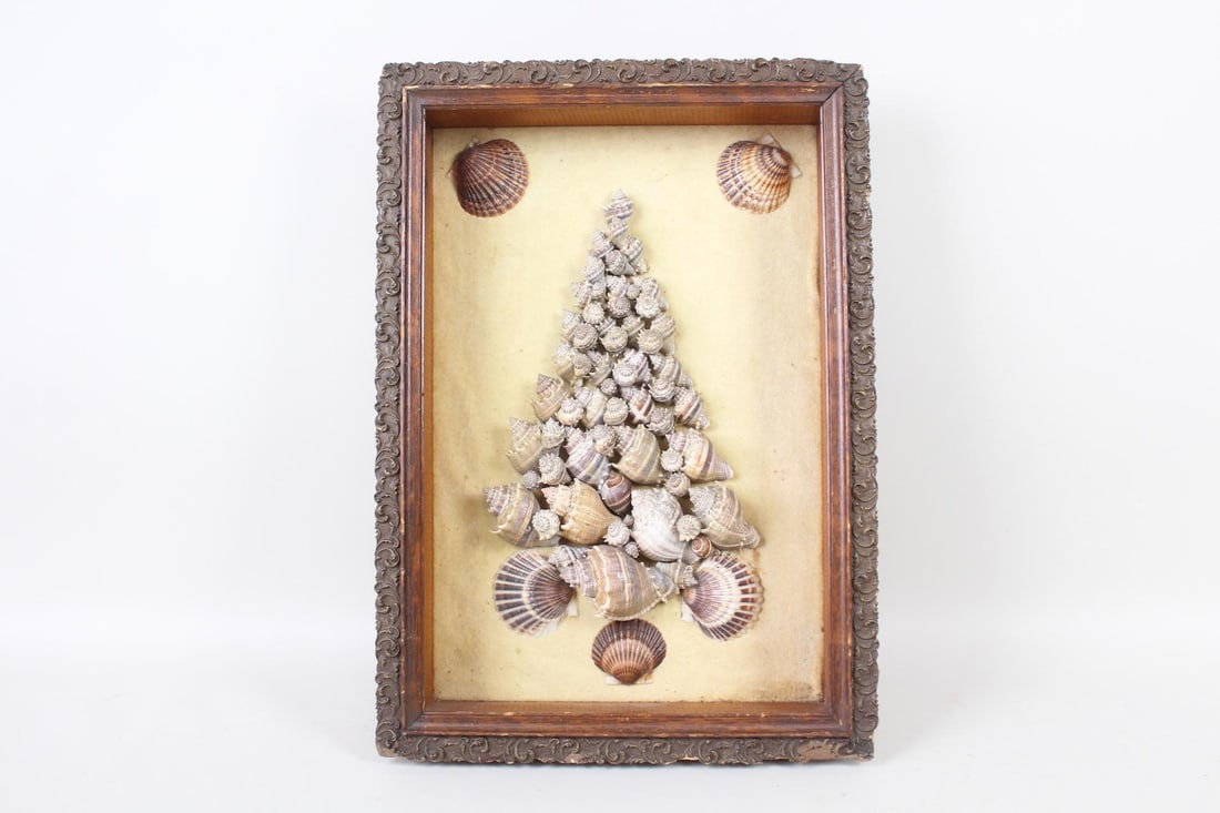 Folk Art Seashell Tree in Shadowbox (1 of 11)