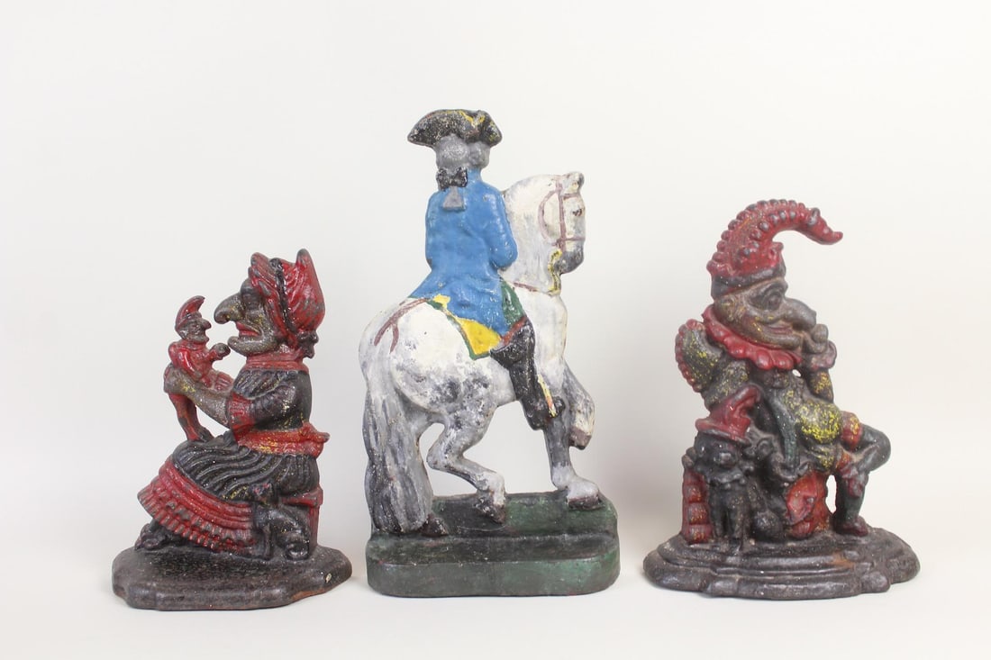 Lot of 3 Cast Iron Painted Doorstops, Punch & Judy, George Washington (1 of 9)