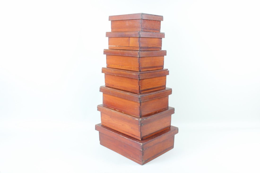 Set of 7 Japanese Stacking Lacquered Wood Bento Boxes (1 of 11)