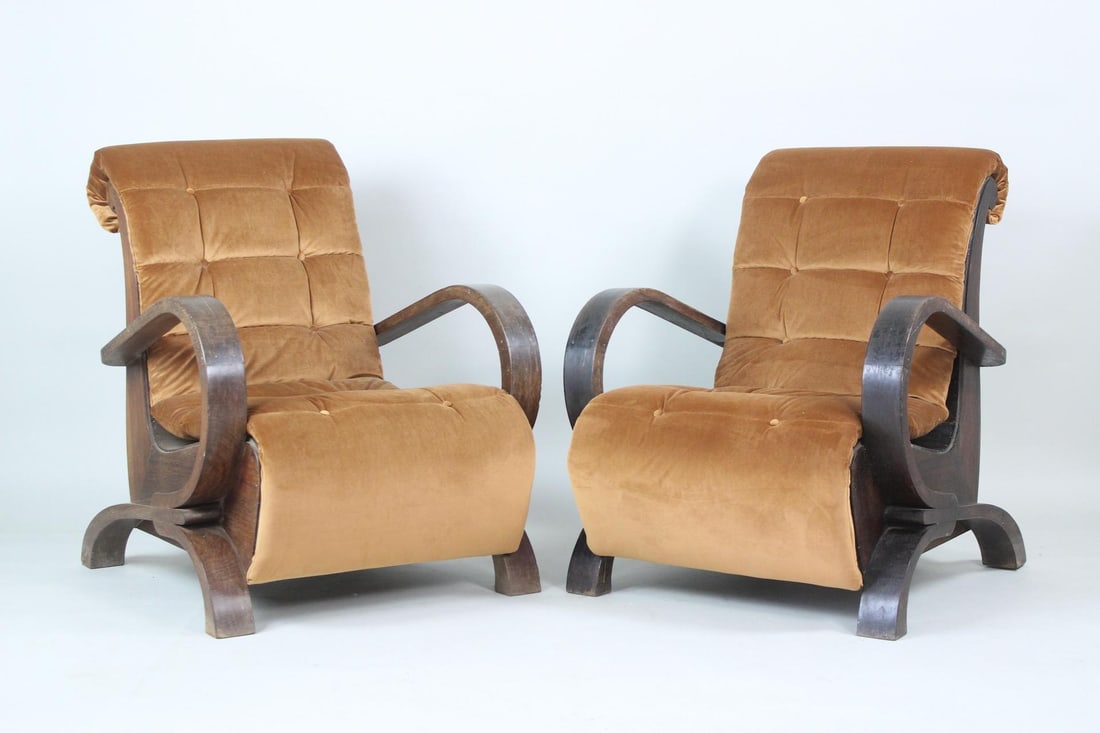 Pair of Art Deco Streamline Bentwood Lounge Chairs, Halabala Garth (1 of 9)