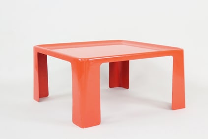 Mario Bellini "Amanta" Fiberglass Coffee Table for C&B Italia