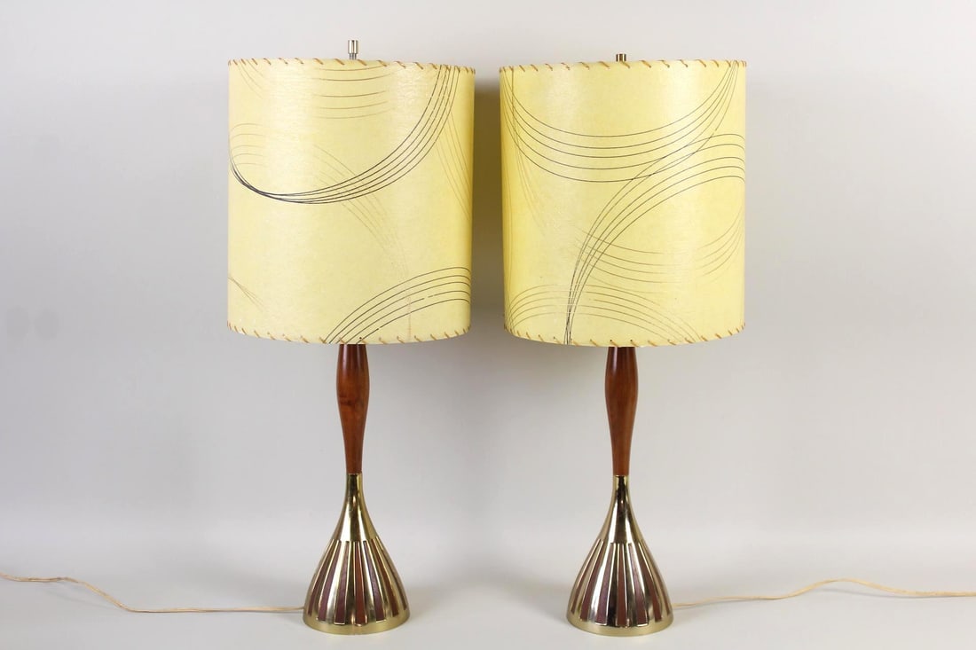 Pair of Mid-Century Modern Wood & Brass Lamps, Fiberglass Shades, Laurel Style (1 of 11)