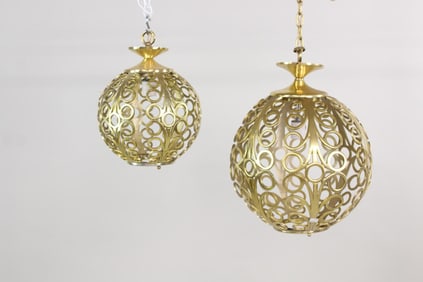 Pair of Hanging Mid-Century Hollywood Regency Brass Sphere Lights