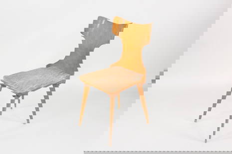 Mid-Century Bentwood & Rattan Seat Chair, Carlo Ratti Style: Mid-Century Bentwood & Rattan Seat Chair, Carlo Ratti Style. This side chair has a wooden frame with curved wings at top of back, and a woven caned seat on splayed tapered legs.Dimensions are 34.5 in
